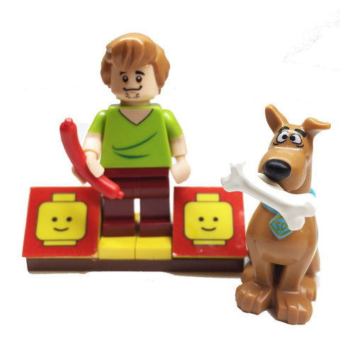 MinifigurePacks: Lego Scooby-Doo Gang Bundle (1) Shaggy Minifigure (1) Scooby-Doo Minifigure (1) Figure Display Base (2) Figure Accessory's (Hot Dog - Scooby Snack)