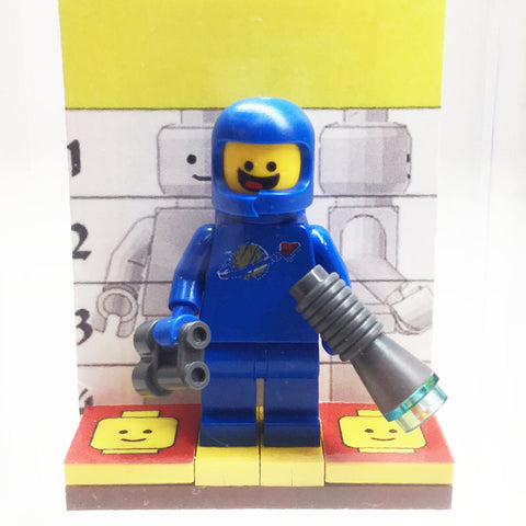 MinifigurePacks: Lego Movie Bundle (1) Benny Minifigure (1) Figure Dis –  Wholesale~BricksandFigs