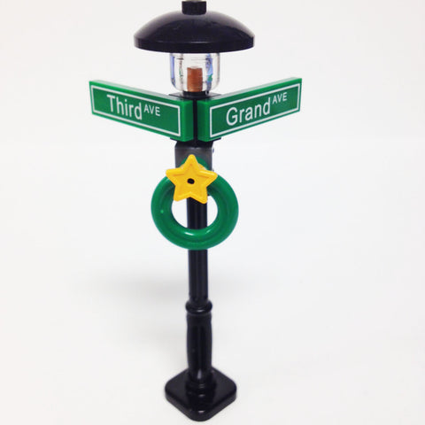 MinifigurePacks: Lego® City/Town "STREET SIGN - LAMP POST" Intersection of Third & Grand